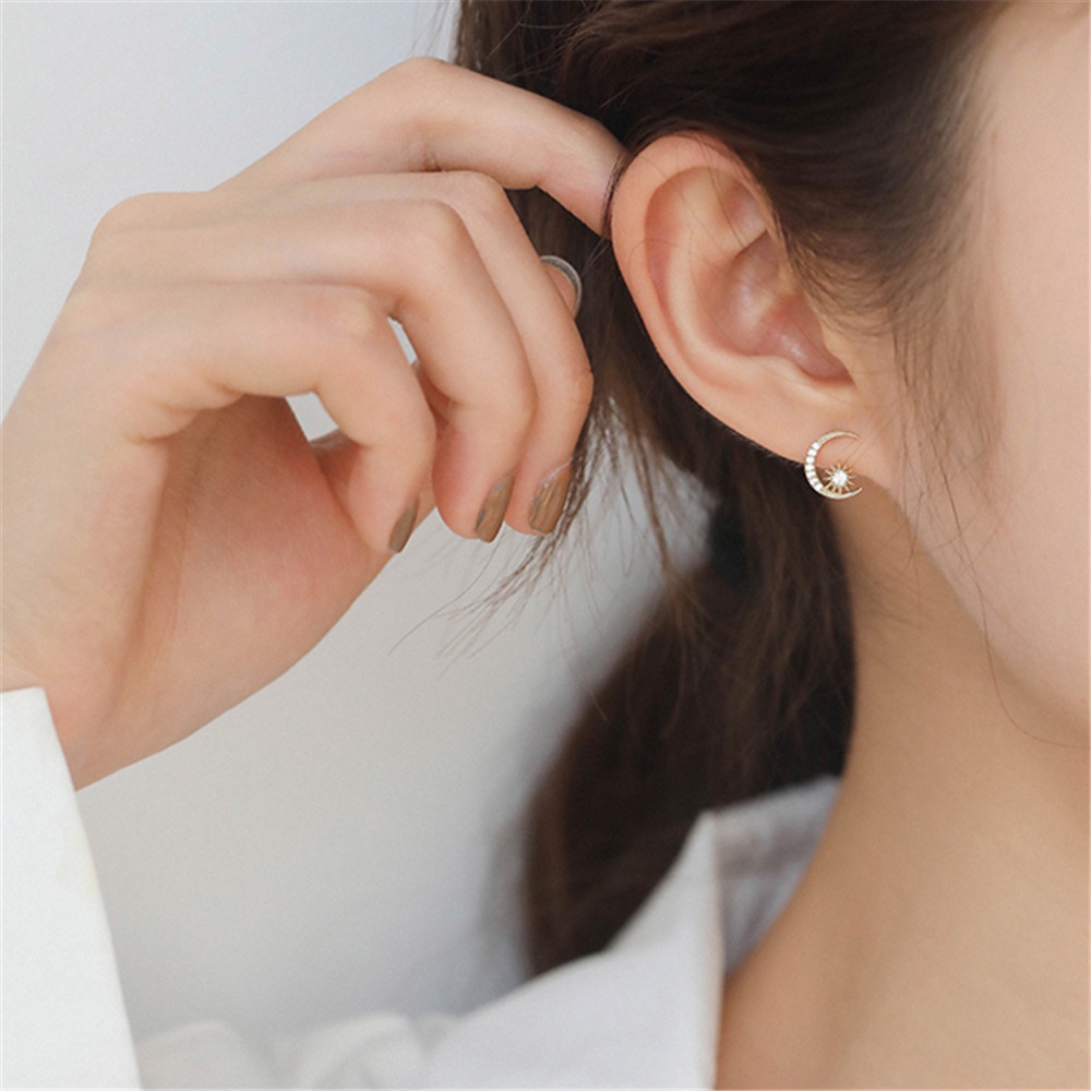 Bông tai hình mặt trăng mặt trời xinh xắn cho nữ