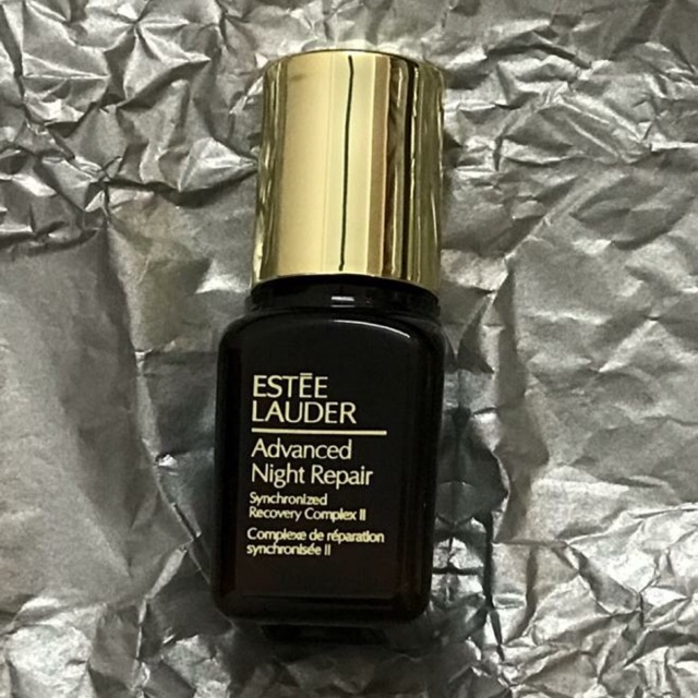 Serum estee lauder ( c le uyen vy)