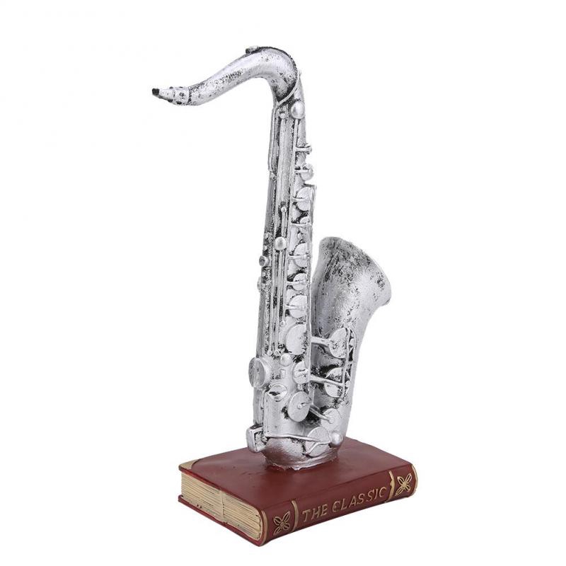 Đồ trang trí hình kèn Saxophone chạm khắc phong cách retro