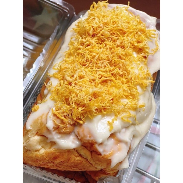 BÁNH MÌ PHÔ MAI TAN CHẢY