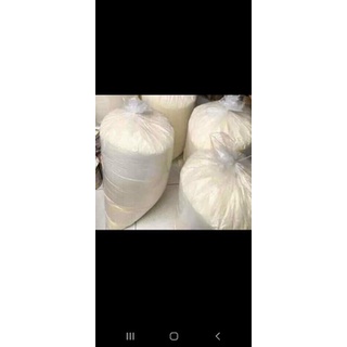 Sữa cân 1kg trong lon đổ ra