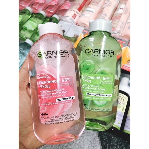Nước hoa hồng Garnier 200ml ( đủ 2 màu )