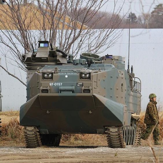 Mô hình lắp ráp xe quân sự lính thủy đánh bộ Hoa Kỳ 1/35 SCALE U.S. MARINE AAVP7A1 TAMIYA 35159 - mô hình sa bàn