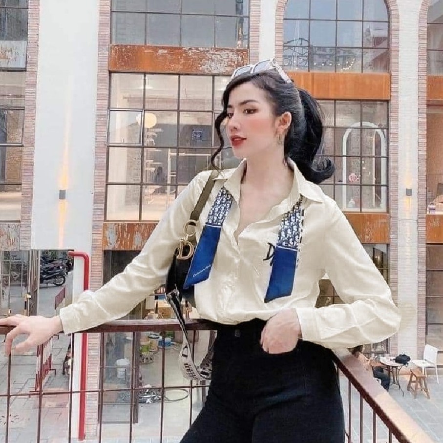 [Mã FAMAYWA giảm 10K đơn 50K] Áo Sơ Mi Tag Nơ Cổ Thêu Chữ Túi Ngực