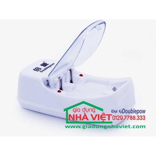 COMBO SẠC PIN DP-B01 VÀ 2 PIN SẠC AA DOUBLEPOW