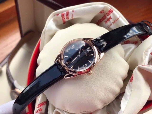 Đồng hồ nữ Citizen EM0688-01E lady dòng Eco-drive