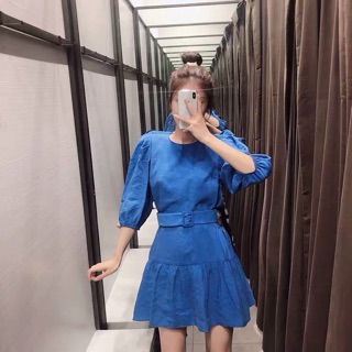 Váy xuất tay bồng