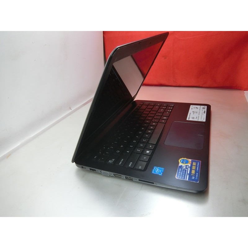 Laptop Cũ Asus E402SA CPU Celeron N3050 Ram 2GB Ổ Cứng SSD 120GB VGA Intel HD Graphics LCD 14.0" inch.