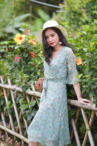 VÁY XANH NGỌC THẮT NƠ EO