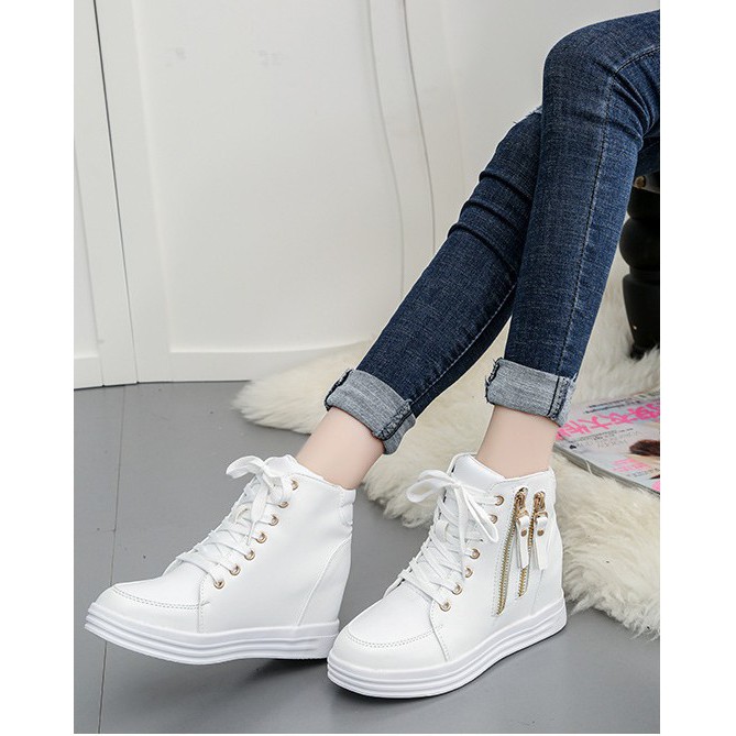Giày nữ cổ cao phong cách cá tính BM065T