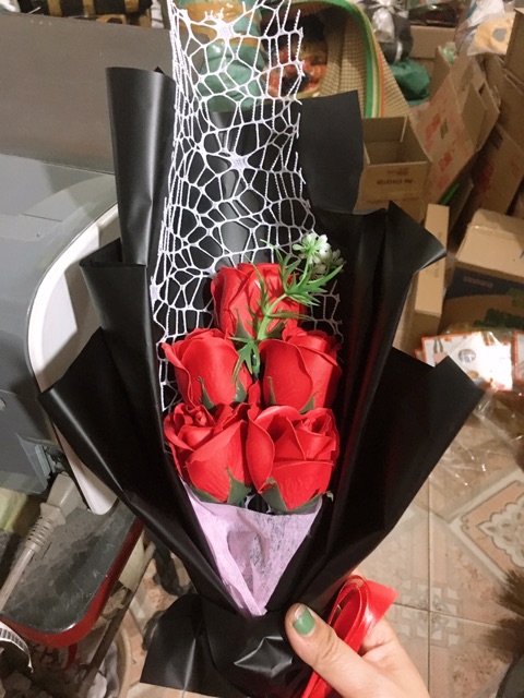 Bó hoa sáp 5bông tự cắm