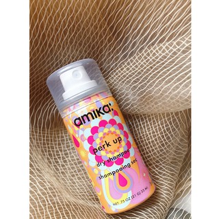 Dầu gội khô Amika Perk Up Dry Shampoo 33ml