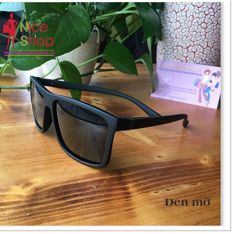 Kính râm chống chói bảo vệ mắt trước tia cực tím gọng vuông | BigBuy360 - bigbuy360.vn