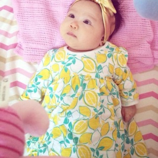 Váy Next auth sz 3-6m cho bé dưới 8kg