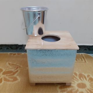 Bộ ghế gỗ xông vùng kín(bọc cách nhiệt) kèm xô