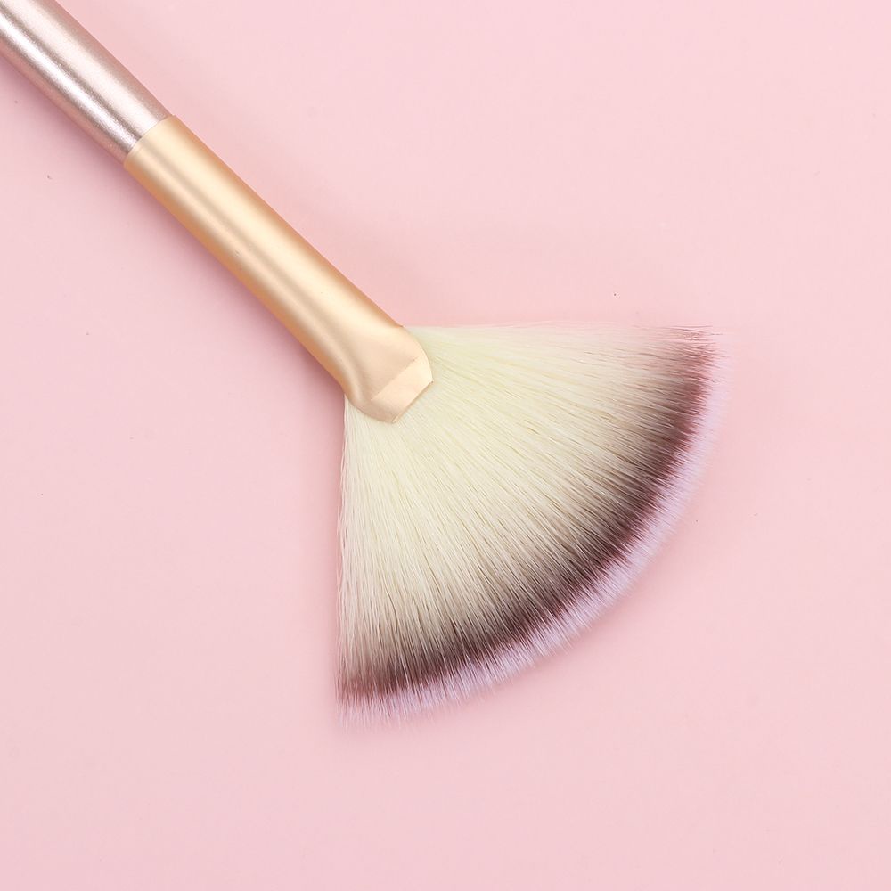 [Hàng mới về] Cọ trang điểm MIHAN1 sợi lông mềm mại dạng quạt rộng cho da mặt