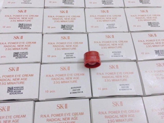 Kem dưỡng mắt SK-II SkinPower Eye Cream minisize 2.5g | BigBuy360 - bigbuy360.vn