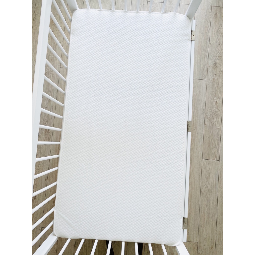 Size 62x114cm tấm lót chống thấm cho bé bỏ bỉm TILO cotton 4 lớp mềm êm, không nóng bí, giặt máy