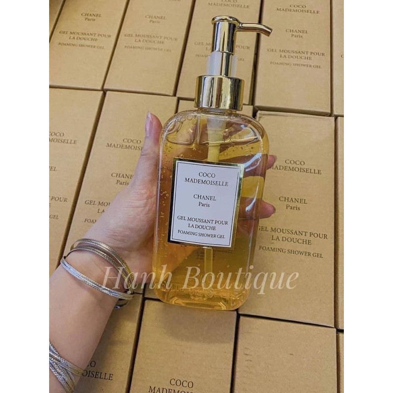 SỮA TẮM NƯỚC HOA NẮP VÀNG | BigBuy360 - bigbuy360.vn