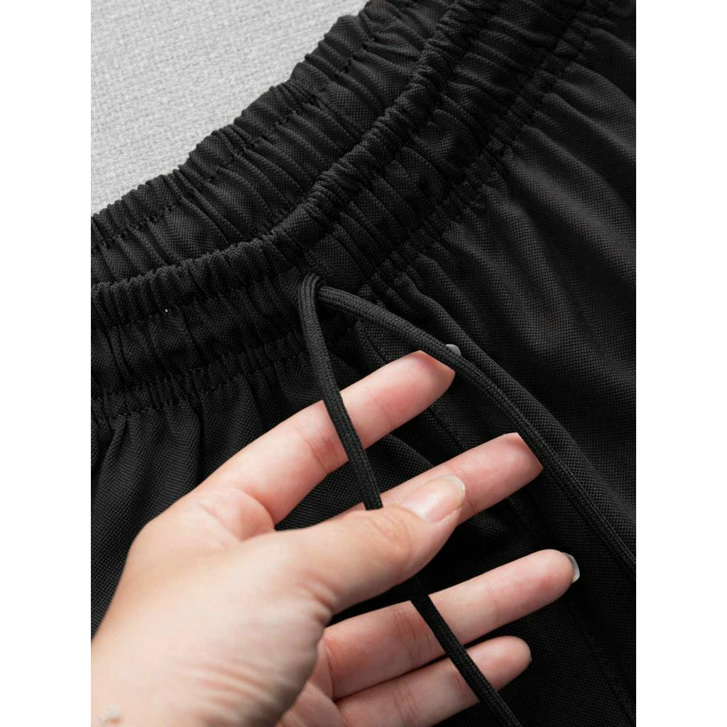 Bộ thể thao cổ tròn viền vai