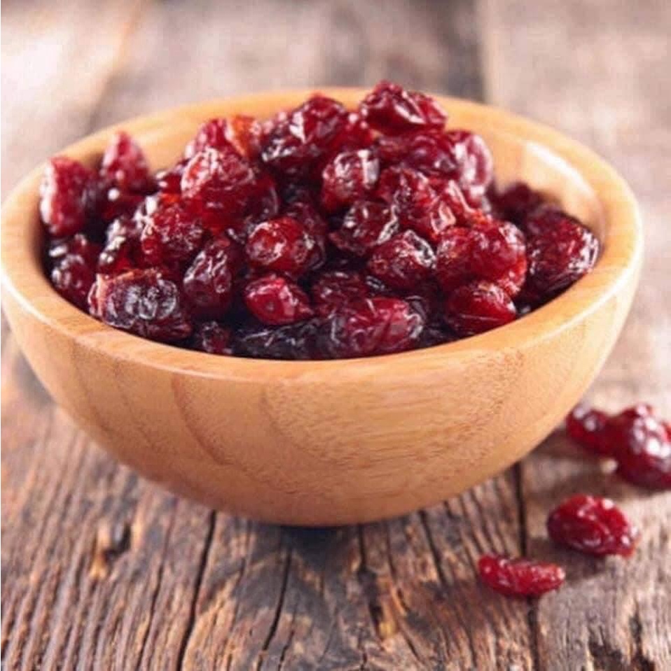 Nam việt quất sấy khô Ocean Spray Craisins Whole Dried Cranberries  1.81kg - Mỹ