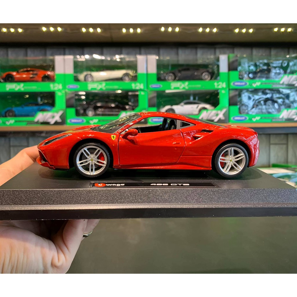 Xe mô hình siêu xe Ferrari 488 GTB tỉ lệ 1:24 hãng Burago màu đỏ