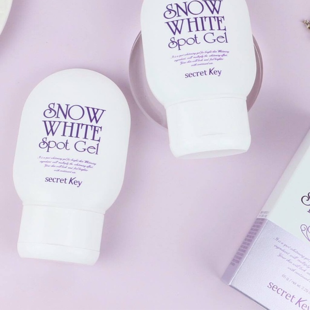 Gel giảm thâm da và dưỡng trắng cơ thể Secret Key Snow White Spot Gel 65g - BX3664