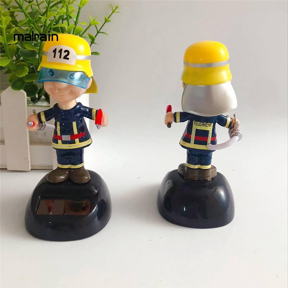 Phụ Kiện Trang Trí Nội Thất Xe Hơi Hình Lính Cứu Hỏa Bằng Năng Lượng Mặt Trời