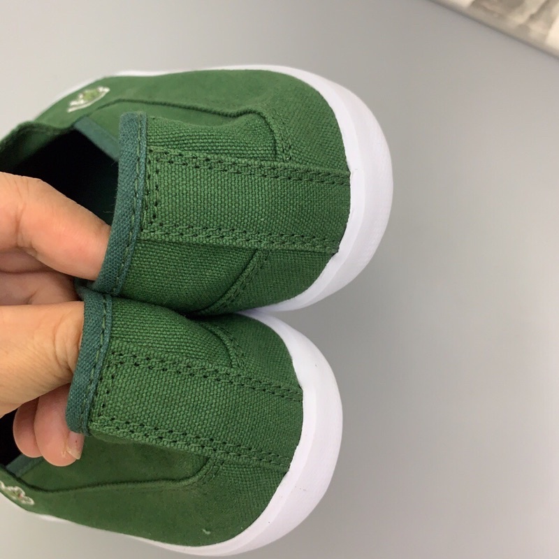 Giày lười vải nam màu xanh lá siêu hiếm đế cao su dẻo lacoste