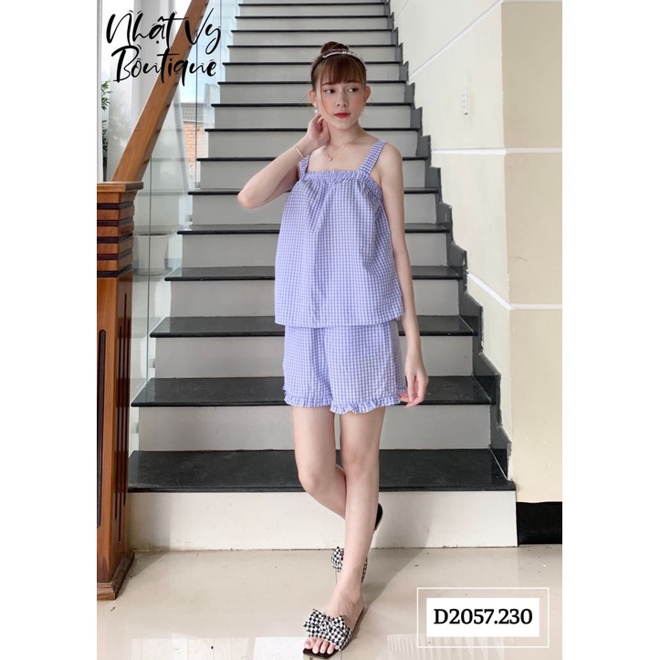 Set đùi caro 2 dây bản to quần viền bèo - D2057
