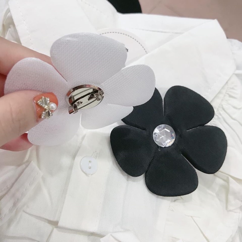 Set áo sơ mi hoa nổi quần xẻ cho bé gái