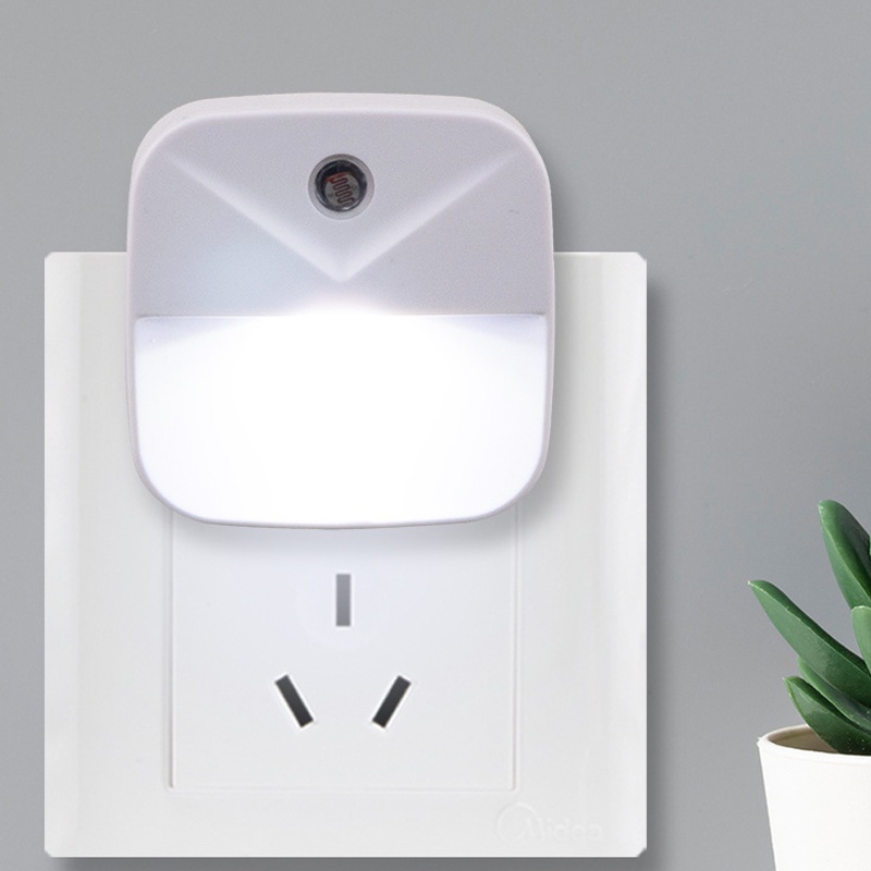 Đèn LED Cảm Biến Âm Thanh Tiết Kiệm Năng Lượng Tiện Dụng Chất Lượng Cao