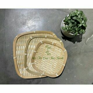 Mẹt tre trắng hình vuông
