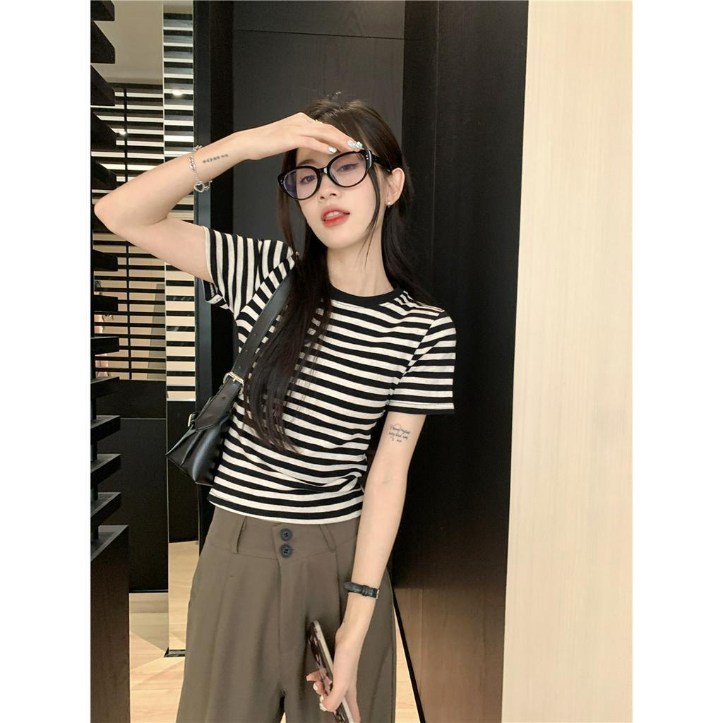 Áo Thun Tay Ngắn Họa Tiết Sọc Theo Phong Cách Spicy Ngọt Ngào Dành Cho Nữ