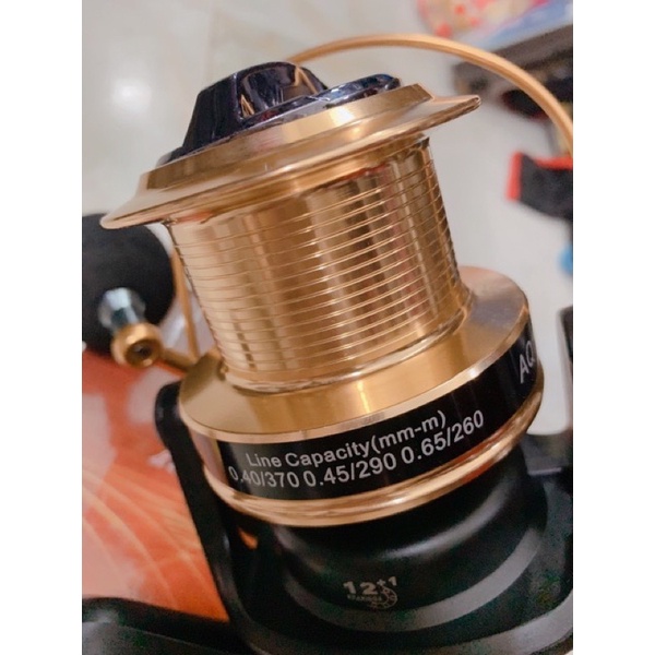 máy câu kim loại 9000 chuyên câu lục y hình