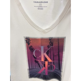 Áo phông thun nữ cổ tim, cổ tròn Calvin Klein Jeans USA