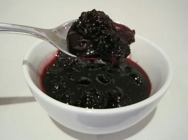 Hũ 800gr mứt dâu tằm nguyên xác Đà Lạt