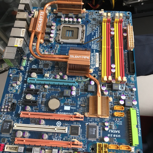 bo mạch GiGa -GA-EP45-DS4P