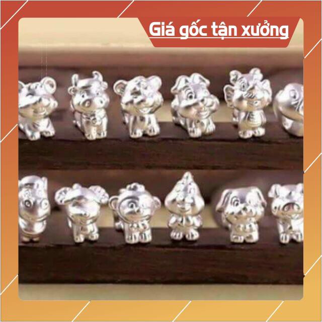 Con giáp xỏ bạc xịn