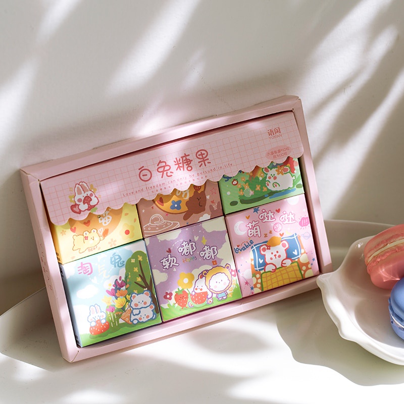 Set 300 miếng dán trang trí thiết kế đáng yêu thời trang