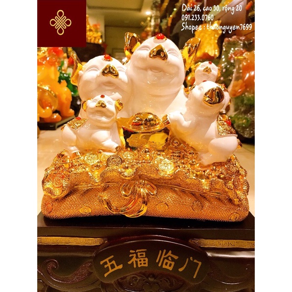 Tượng Heo  gia đình phong thuỷ màu trắng .