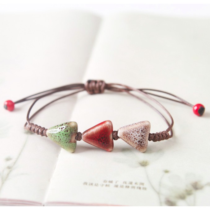 Vòng tay gốm 3 mầu xinh lung linh | BigBuy360 - bigbuy360.vn