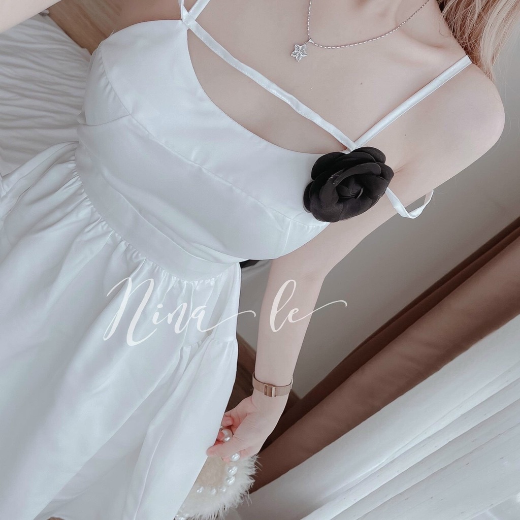 Đầm hai dây dáng dài đính bông xinh xắn