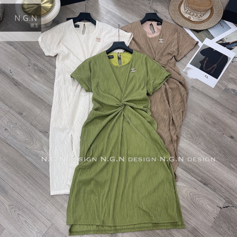 Váy xuông xoắn eo tăm sóng kèm tag đá