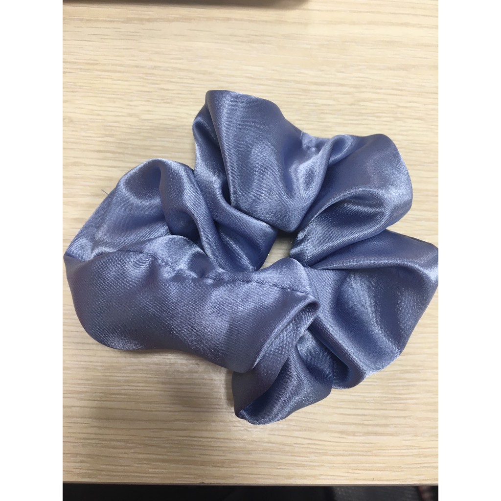 Buộc tóc Scrunchies lụa bóng sang trọng ( hình thật shop chụp)