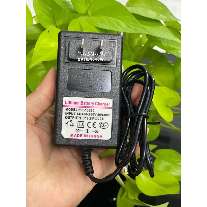 Sac 4s 16,8v 2A có đèn báo sạc