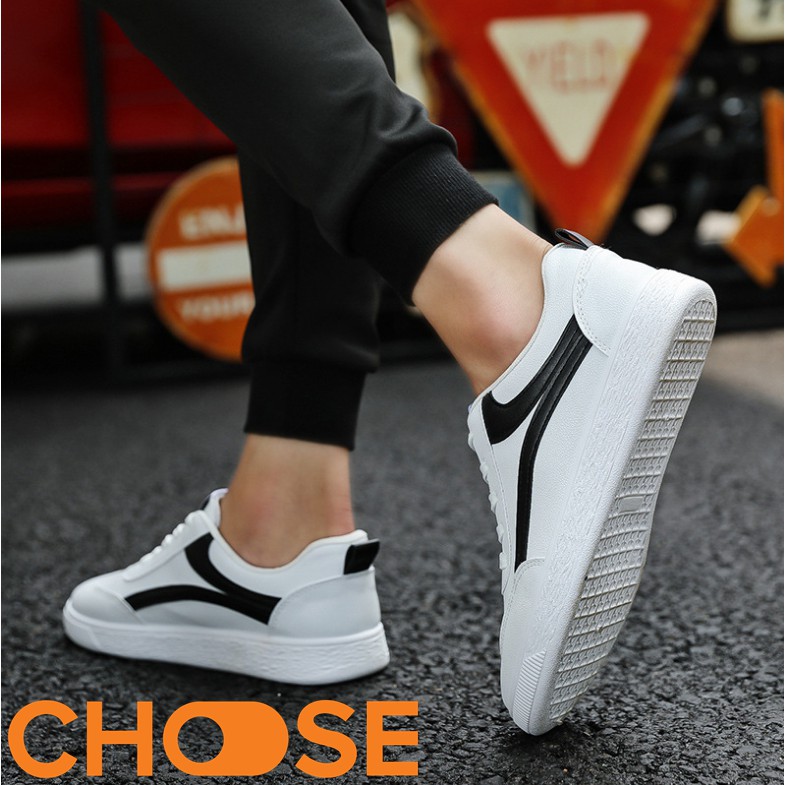 Giày Nam Bata Trắng Phối Hình V Màu Phong Cách Choose G2612 | BigBuy360 - bigbuy360.vn