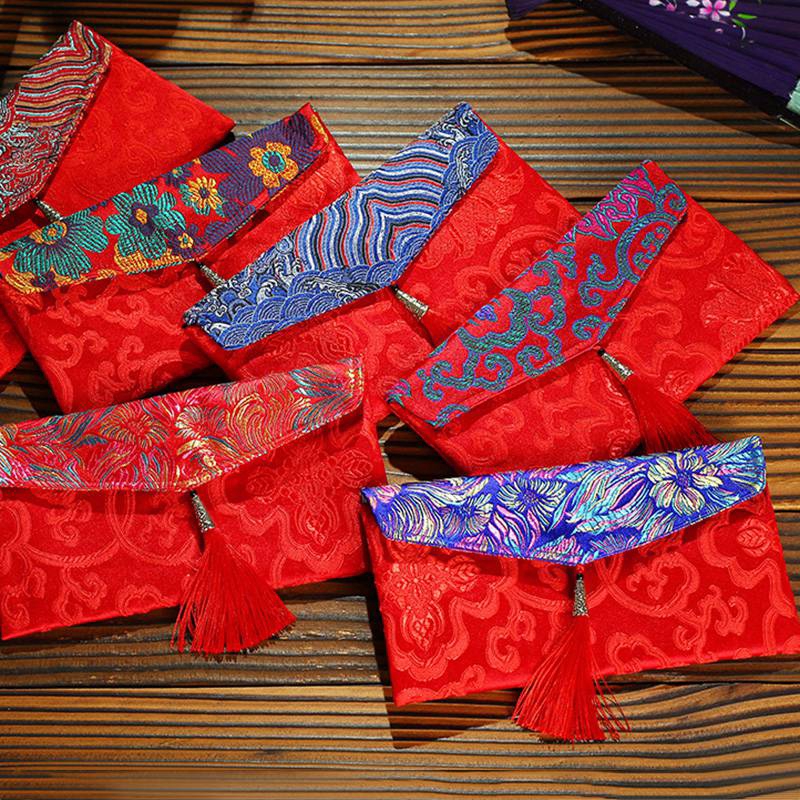 1 bao lì xì đỏ phong cách Trung Hoa mừng năm mới