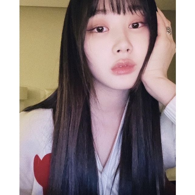 Áo cardigan trái tim AMI giống Beomgyu TXT, Giselle aespa