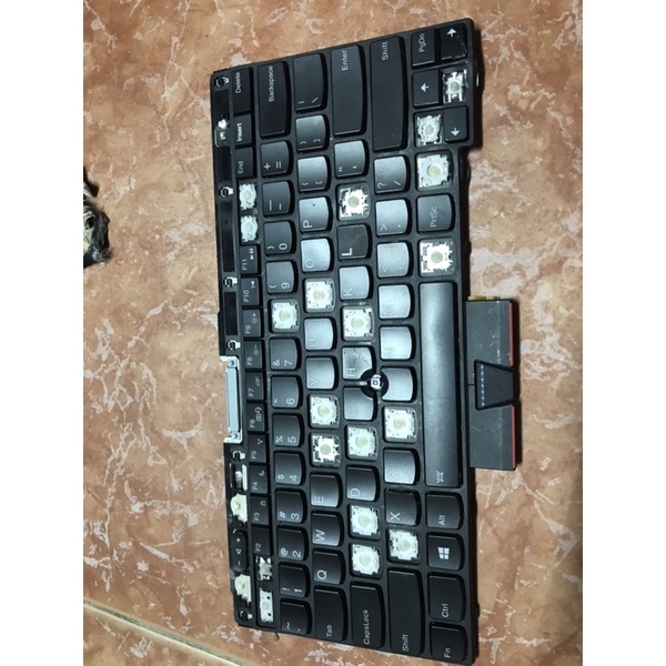 a phím lenovo x230 t430 t530 cho ae lấy xương nút phím